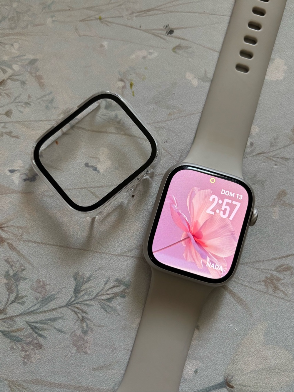 Apple Watch Series 8 (45mm) GPS – Aluminio Starlight